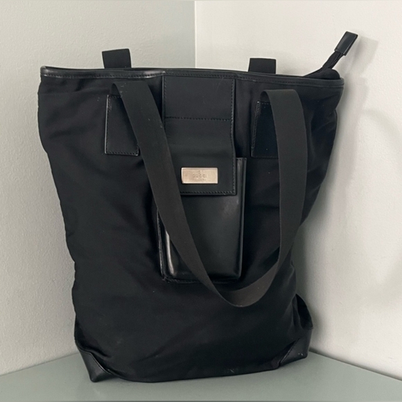 Gucci Black Nylon Tote Leather Trim 019-0373-002113 - Picture 1 of 16